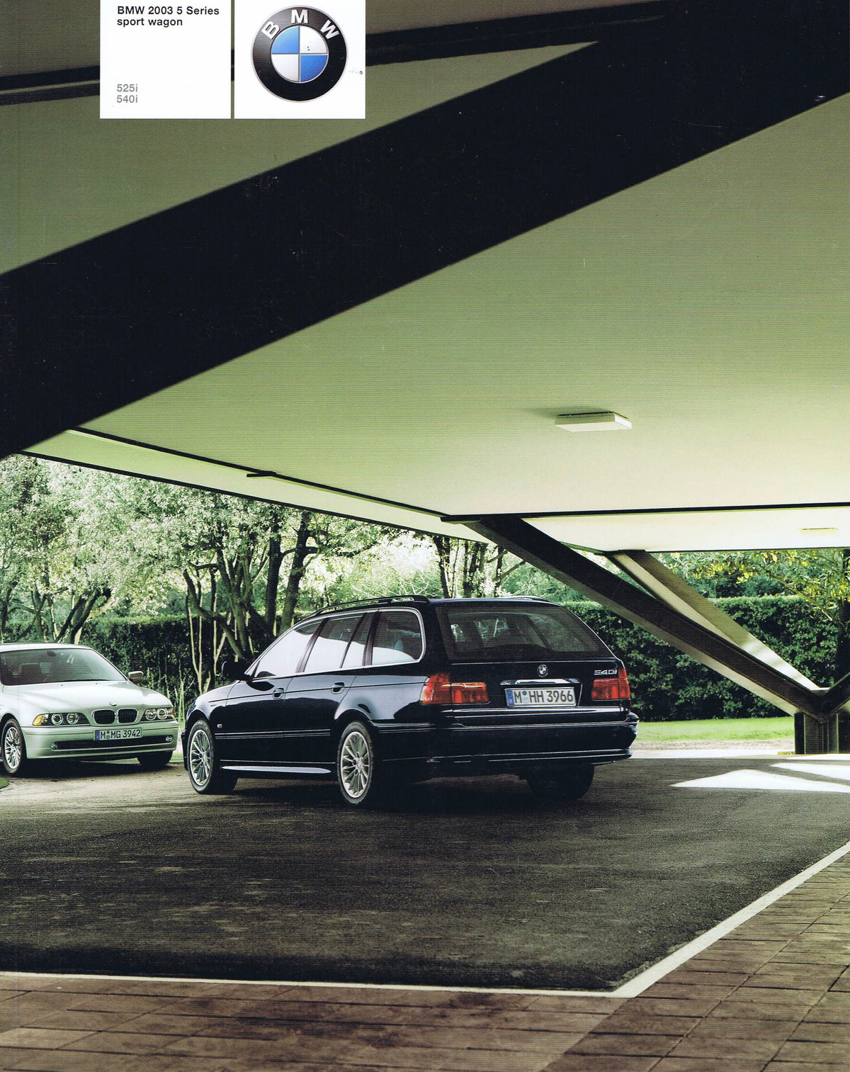 BMW 2003 5 Series sport wagon