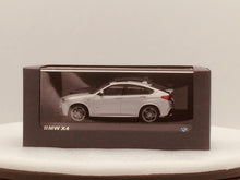 Load image into Gallery viewer, Paragon 1/43 Glacier Silver Metallic BMW X4