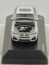 Load image into Gallery viewer, Paragon 1/43 Glacier Silver Metallic BMW X4