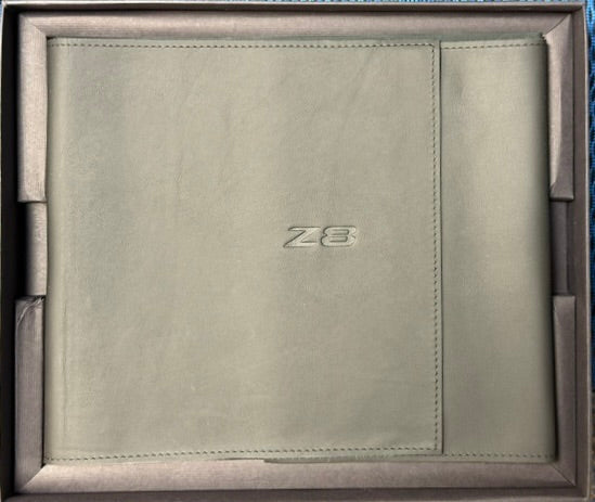 BMW Z8 Owner's Book