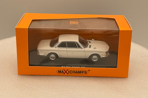 Maxichamps 1:43 BMW 2000 CS