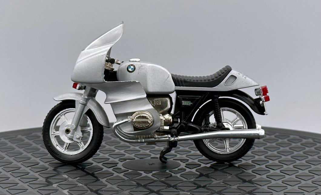 BMW 1000RS