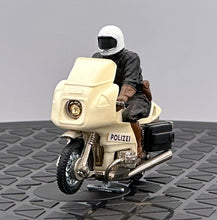 Load image into Gallery viewer, BMW R100RS Polizei 77-78