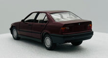 Load image into Gallery viewer, Gama 1:24 E36 Red 3 Series Sedan 325i