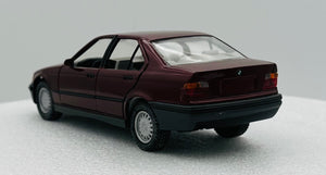 Gama 1:24 E36 Red 3 Series Sedan 325i