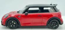 Load image into Gallery viewer, OttOmobile 1:18 Mini Cooper S JCW Package