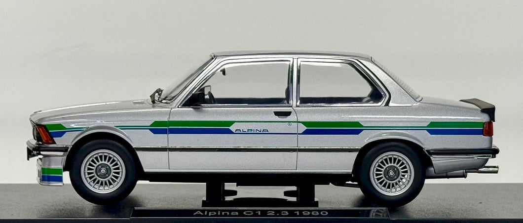 KK SCALE  1:18 1980 Silver Alpina C1 (E21) 2.3
