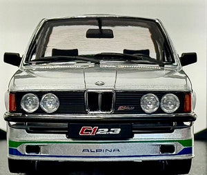 KK SCALE  1:18 1980 Silver Alpina C1 (E21) 2.3