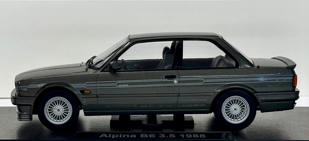 KK SCALE  1:18 1988 Gray Alpina B6 3.5 E30