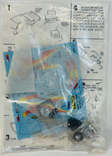 Load image into Gallery viewer, Heller 1/43 BMW 630 CS kit w/transkit for 1983 Spa 24h race