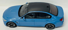 Load image into Gallery viewer, GT Spirit 1:18 Blue BMW F80 M3