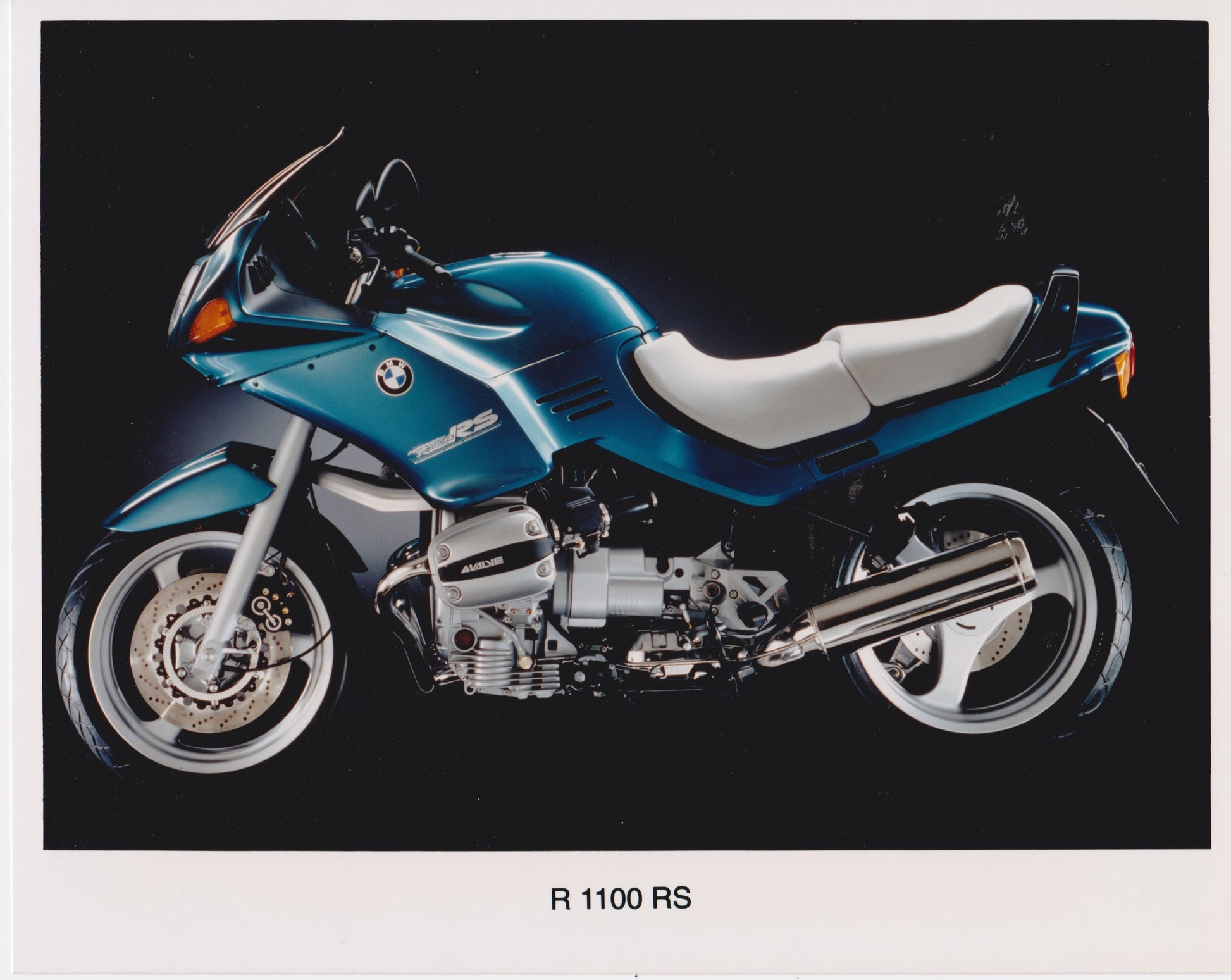Color Press Photo - BMW R 1100 RS Motorcycle - BMW CCA Foundation
