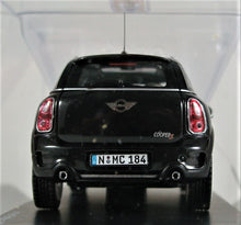 Load image into Gallery viewer, Schuco 1:43 Mini Cooper S Countryman, Absolute Black.