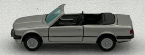 Gama 1:43 BMW E30 silver 325i convertible