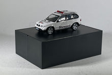 Load image into Gallery viewer, Minichamps 1:43 BMW X5 Steward Car MotoGP