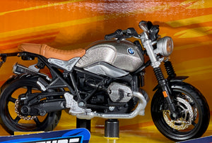 Adventure Force 1:18 BMW R nineT Scrambler motorcycle