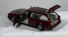 Load image into Gallery viewer, Gama 1:43 BMW E34 Maroon 5 Series Touring 525i