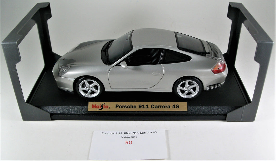 1:18 Silver Porsche 911 Carrera 4S