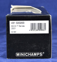 Load image into Gallery viewer, Minichamps 1:43 2001 Silver 7 Series